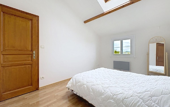 Maison SENOZAN (71260)  166 m2 384 800 € 