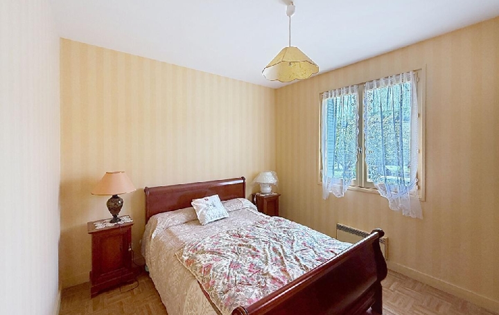 Maison SAINT-GENGOUX-DE-SCISSE (71260)  121 m2 195 000 € 