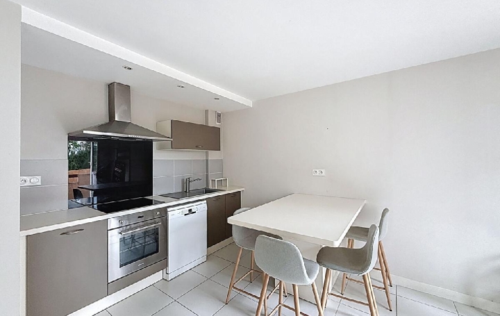 3 Pièces MACON (71000)  50 m2 119 000 € 