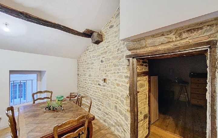 3 Pièces CLUNY (71250)  54 m2 120 000 € 