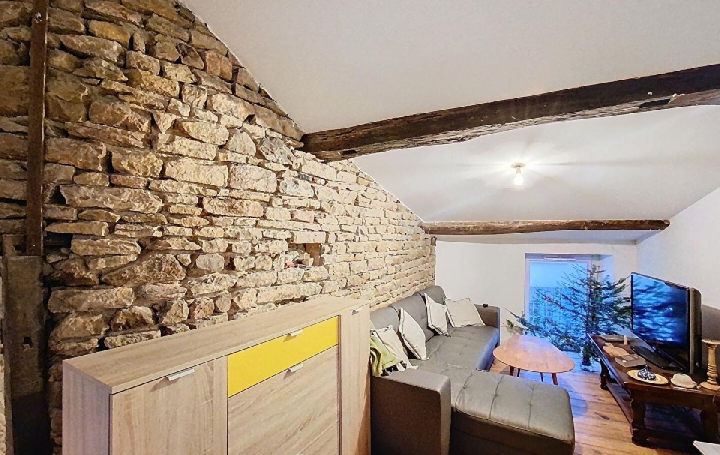3 Pièces CLUNY (71250)  54 m2 120 000 € 