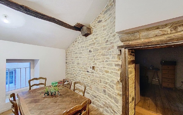 3 Pièces CLUNY (71250)  54 m2 120 000 € 