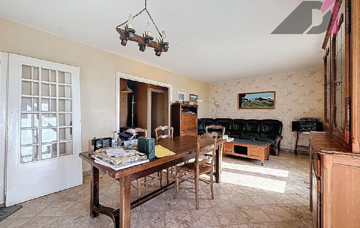 Maison DAVAYE (71960)  130 m2 198 000 € 