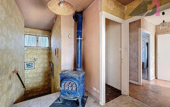 Maison DAVAYE (71960)  130 m2 198 000 € 