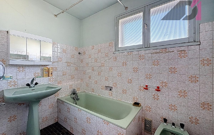 Maison DAVAYE (71960)  130 m2 198 000 € 