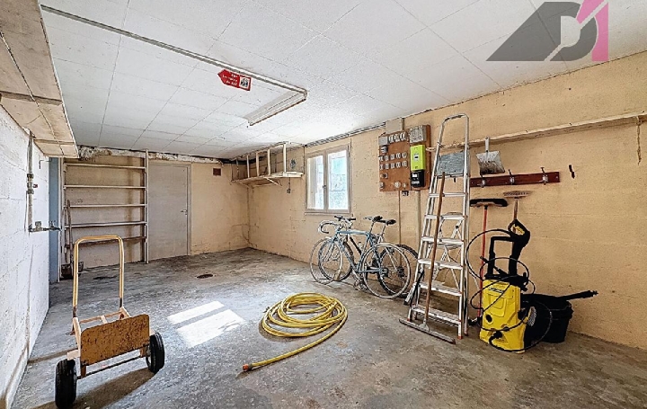 Maison DAVAYE (71960)  130 m2 198 000 € 