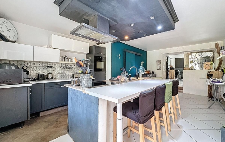 Maison BOYER (71700)  200 m2 179 000 € 