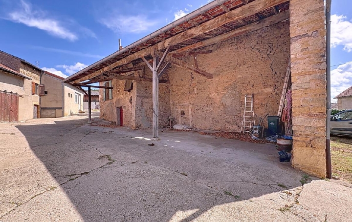 Maison BRAY (71250)  170 m2 221 000 € 