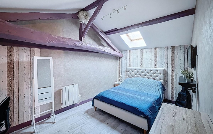 Maison VIRE (71260)  160 m2 365 000 € 