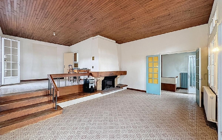 Maison VINZELLES (71680)  103 m2 270 000 € 