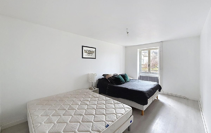 Maison SAINT-ALBAIN (71260)  145 m2 180 000 € 