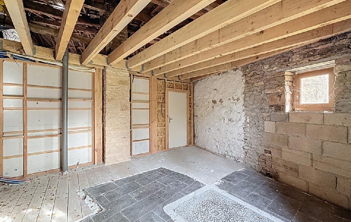 Maison CORTAMBERT (71250)  97 m2 130 000 € 