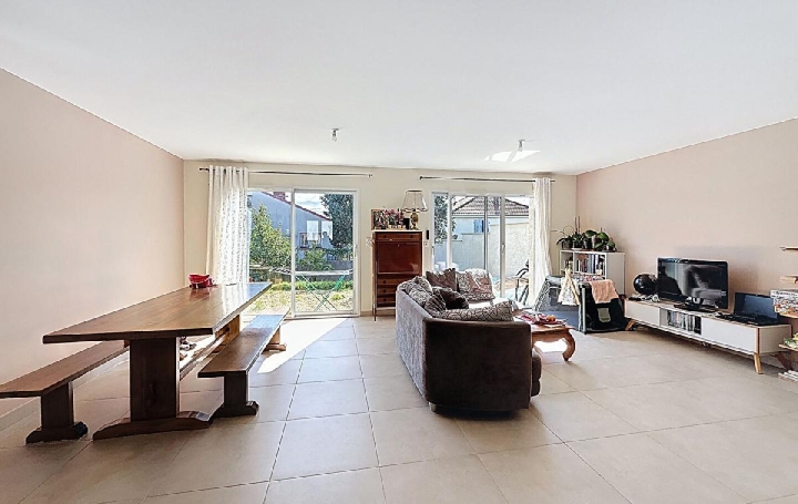 Maison TOURNUS (71700)  104 m2 225 000 € 