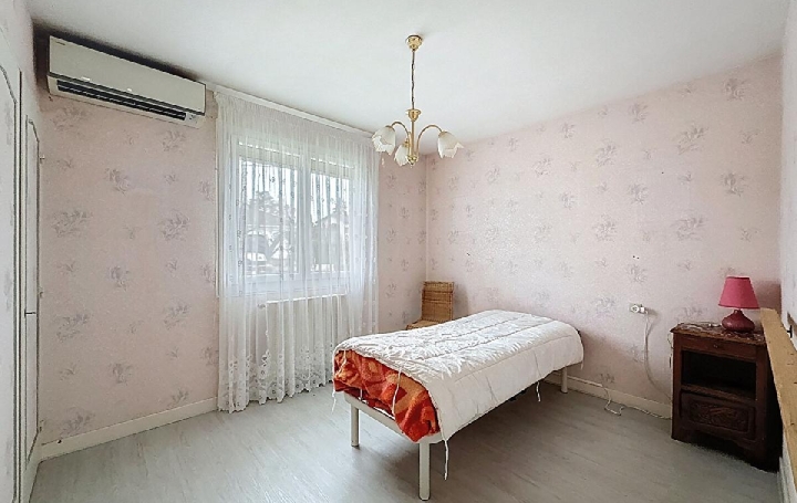 Maison FLEURVILLE (71260)  154 m2 265 000 € 