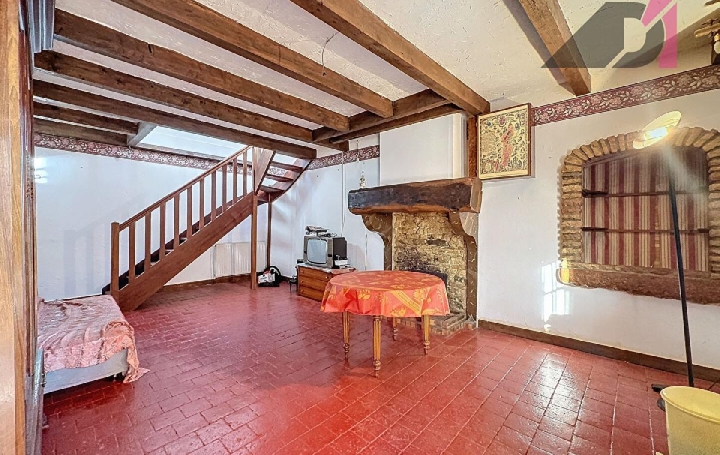 Maison AZE (71260)  72 m2 128 000 € 