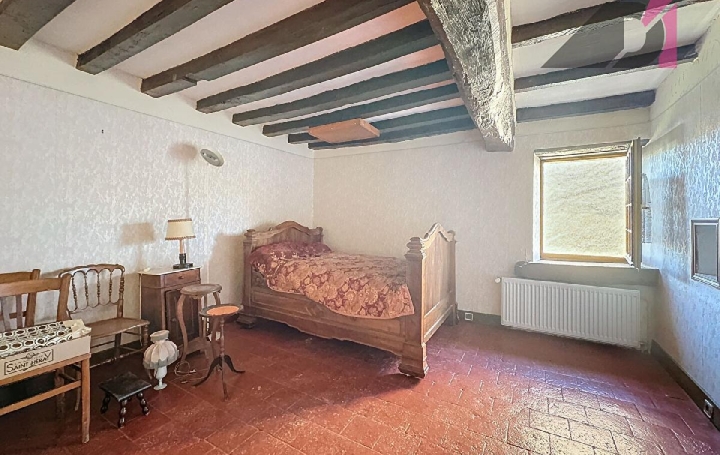 Maison AZE (71260)  72 m2 128 000 € 