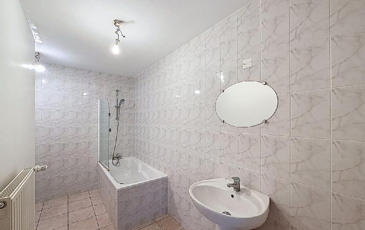 Maison AZE (71260)  79 m2 139 000 € 