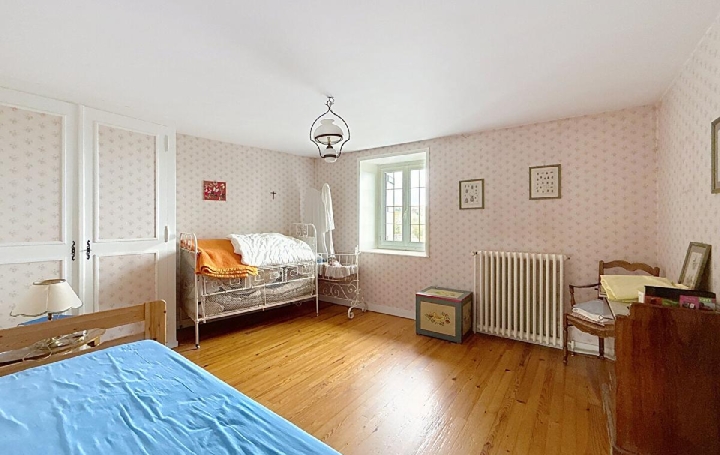 Maison LAIZE (71870)  158 m2 296 000 € 