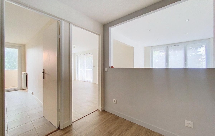 4 Pièces MACON (71000)  77 m2 155 000 € 