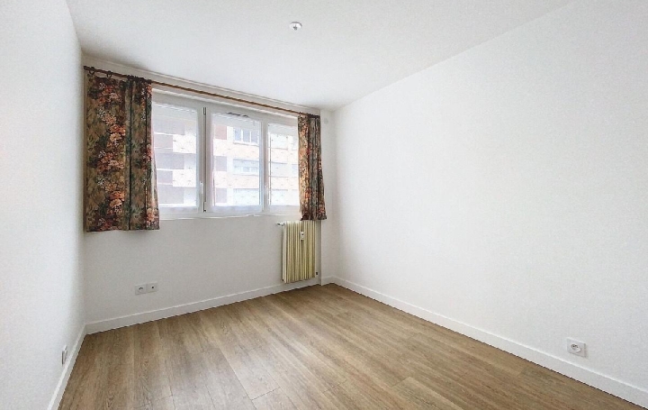 4 Pièces MACON (71000)  77 m2 155 000 € 