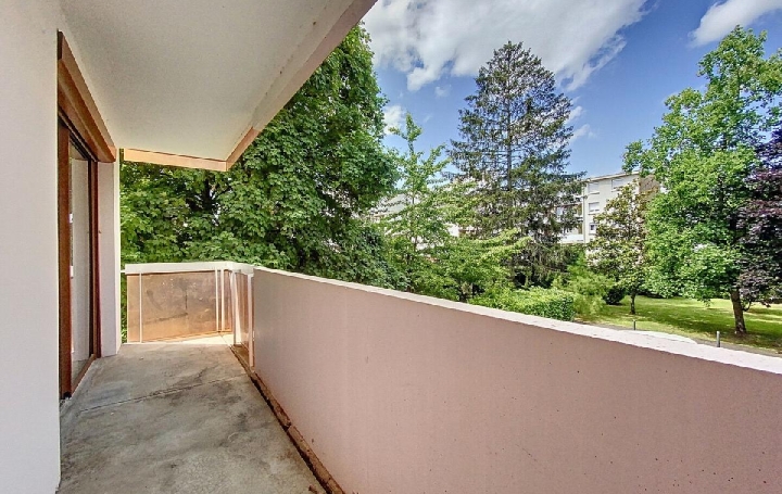 4 Pièces MACON (71000)  77 m2 155 000 € 