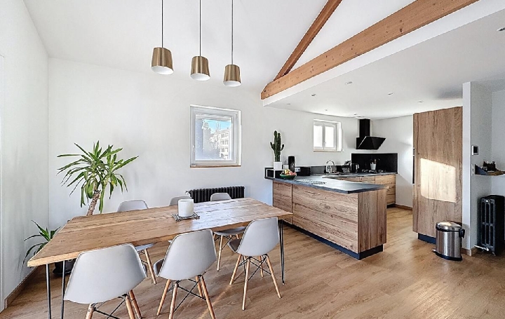 Maison CHARNAY-LES-MACON (71850)  113 m2 310 000 € 