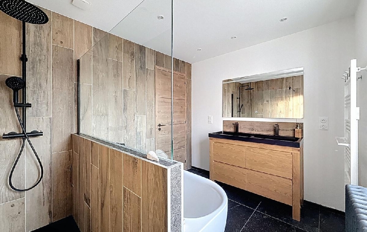 Maison CHARNAY-LES-MACON (71850)  113 m2 310 000 € 