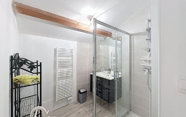 Maison IGE (71960)  212 m2 349 000 € 