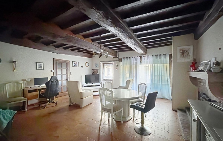 Maison SALORNAY-SUR-GUYE (71250)  156 m2 140 000 € 