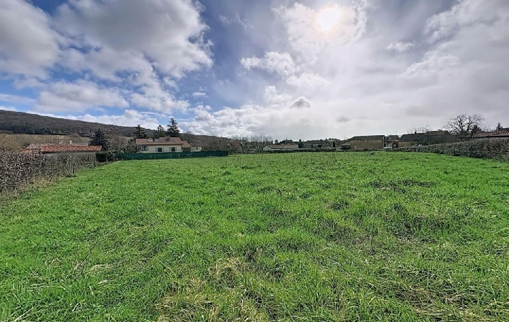 Terrain AZE (71260)  1 000 m2 90 000 € 