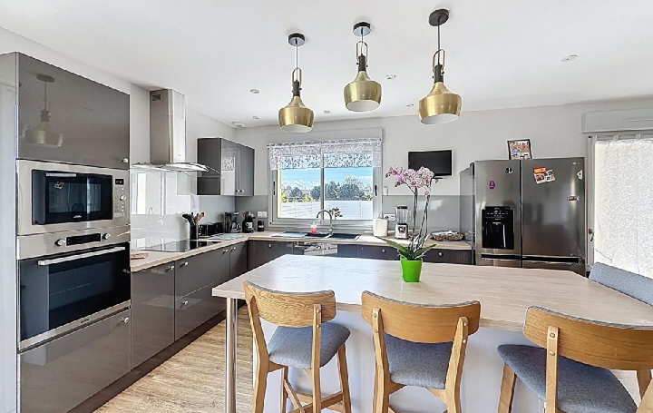 Maison TOURNUS (71700)  122 m2 283 000 € 