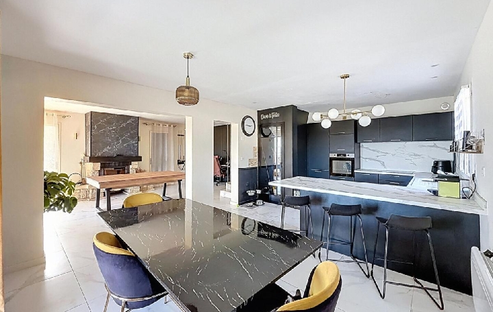 Maison SAINT-GENGOUX-DE-SCISSE (71260)  123 m2 320 000 € 