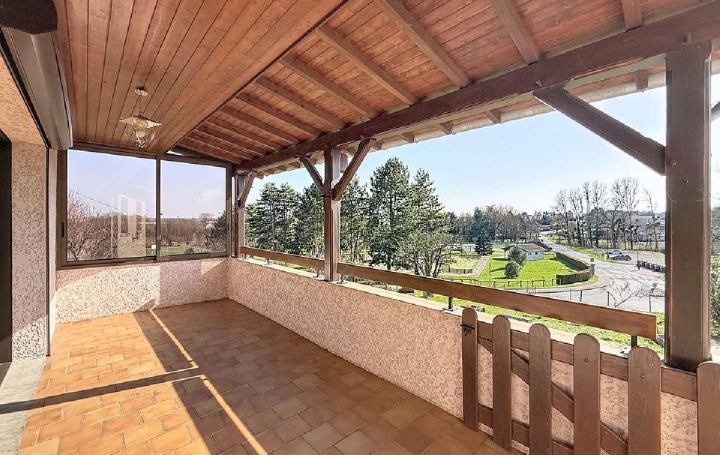 Maison CRECHES-SUR-SAONE (71680)  93 m2 295 000 € 