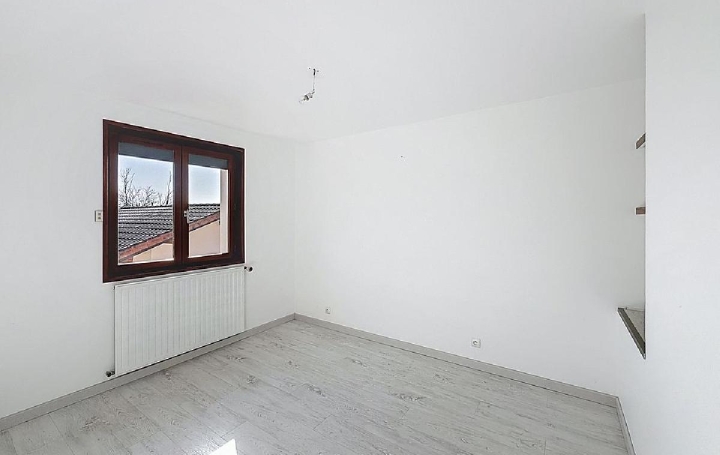 Maison CRECHES-SUR-SAONE (71680)  93 m2 295 000 € 