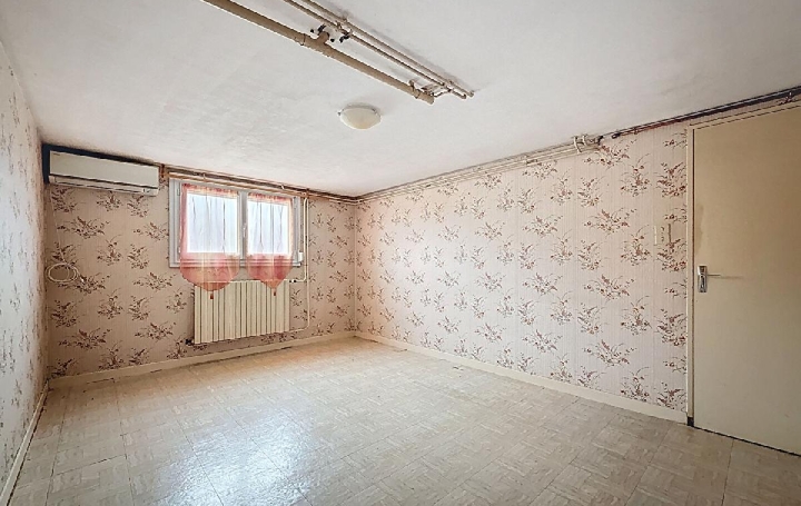 Maison FLEURVILLE (71260)  154 m2 250 000 € 