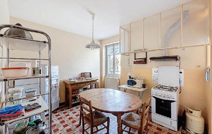 Maison SALORNAY-SUR-GUYE (71250)  97 m2 110 000 € 