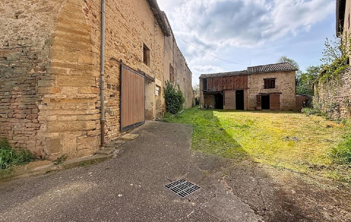 Maison CLUNY (71250)  270 m2 415 000 € 