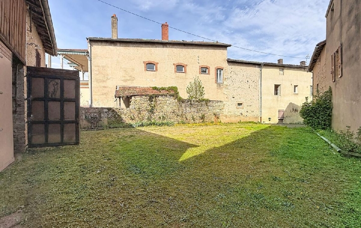 Maison CLUNY (71250)  270 m2 415 000 € 