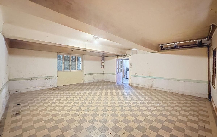 Maison CLUNY (71250)  270 m2 415 000 € 