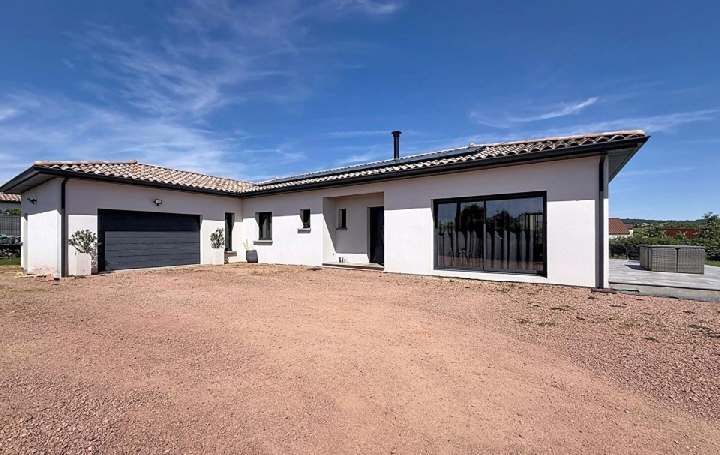Maison PRISSE (71960)  131 m2 417 000 € 