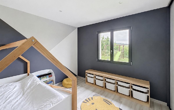 Maison PRISSE (71960)  131 m2 417 000 € 