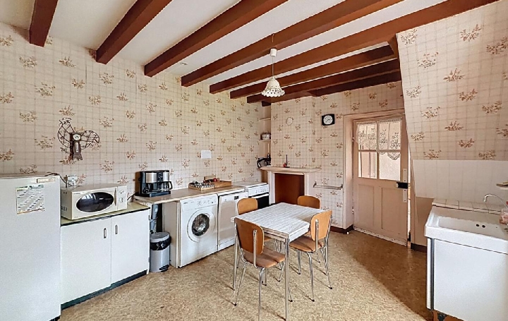 Maison VAUX-EN-PRE (71460)  78 m2 123 500 € 