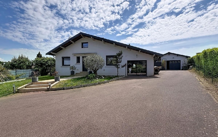 Maison / Villa HURIGNY (71870) 124 m<sup>2</sup> 299 000 € 