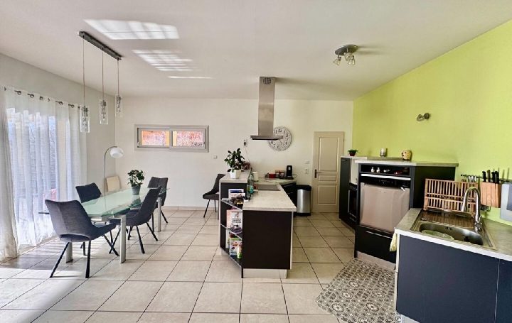 Maison MATOUR (71520)  174 m2 370 000 € 