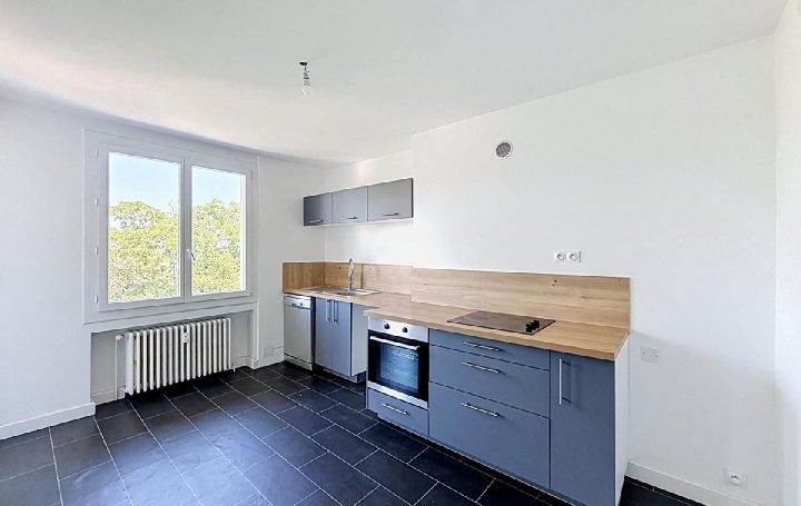 3 Pièces MACON (71000)  75 m2 99 000 € 