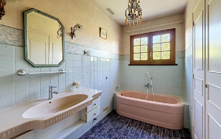 Maison SANCE (71000)  99 m2 240 000 € 