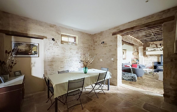 Maison SENOZAN (71260)  132 m2 310 000 € 