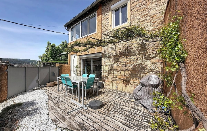 Maison 6 pièces 135 m² · à La Roche-Vineuse · 135 m² · 210 000 €