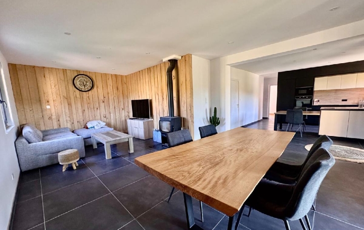 Maison 4 pièces 103 m² · à Matour · 103 m² · 270 000 €