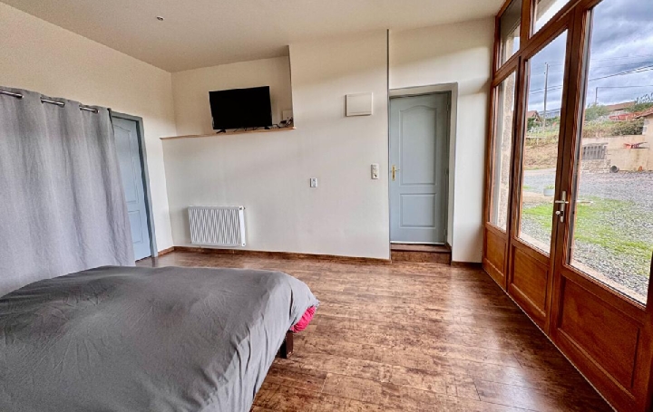 Maison VEROSVRES (71220)  232 m2 330 000 € 